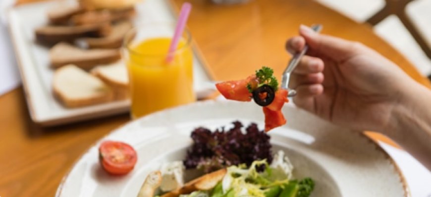 Alimentação pode influenciar sintomas da psoríase, aponta estudo
